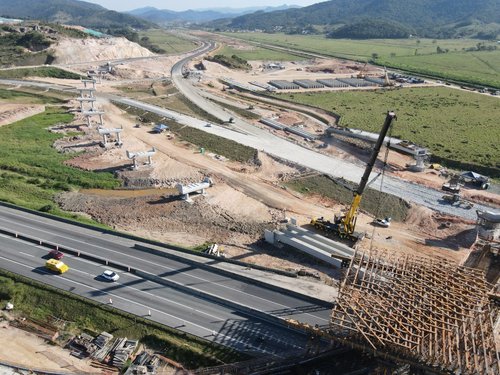 O trevo de interseção do Contorno Viário com a BR-101 Norte é um dos mais importantes dispositivos da obra