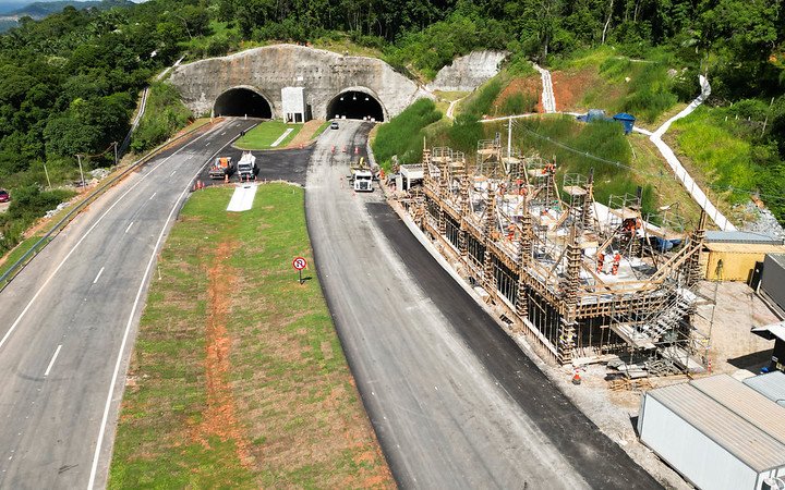 53567121001_56a479981f_c