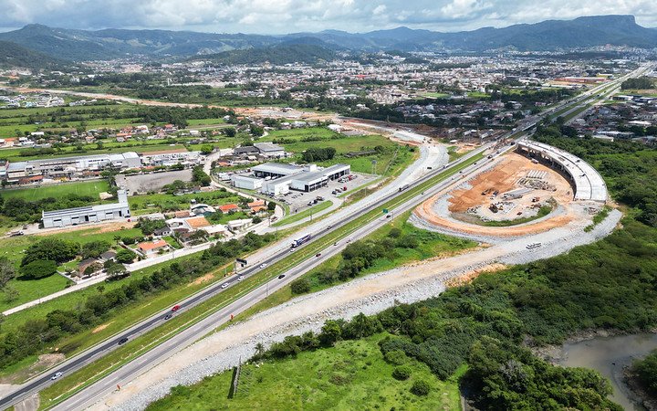 53567325053_f9ca4272c3_c