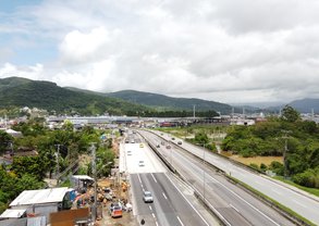 Ponte Rio Biguaçu