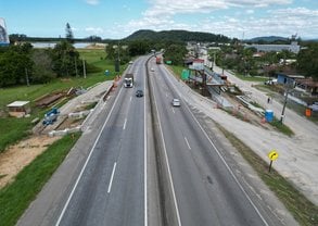 Passarela - km 73