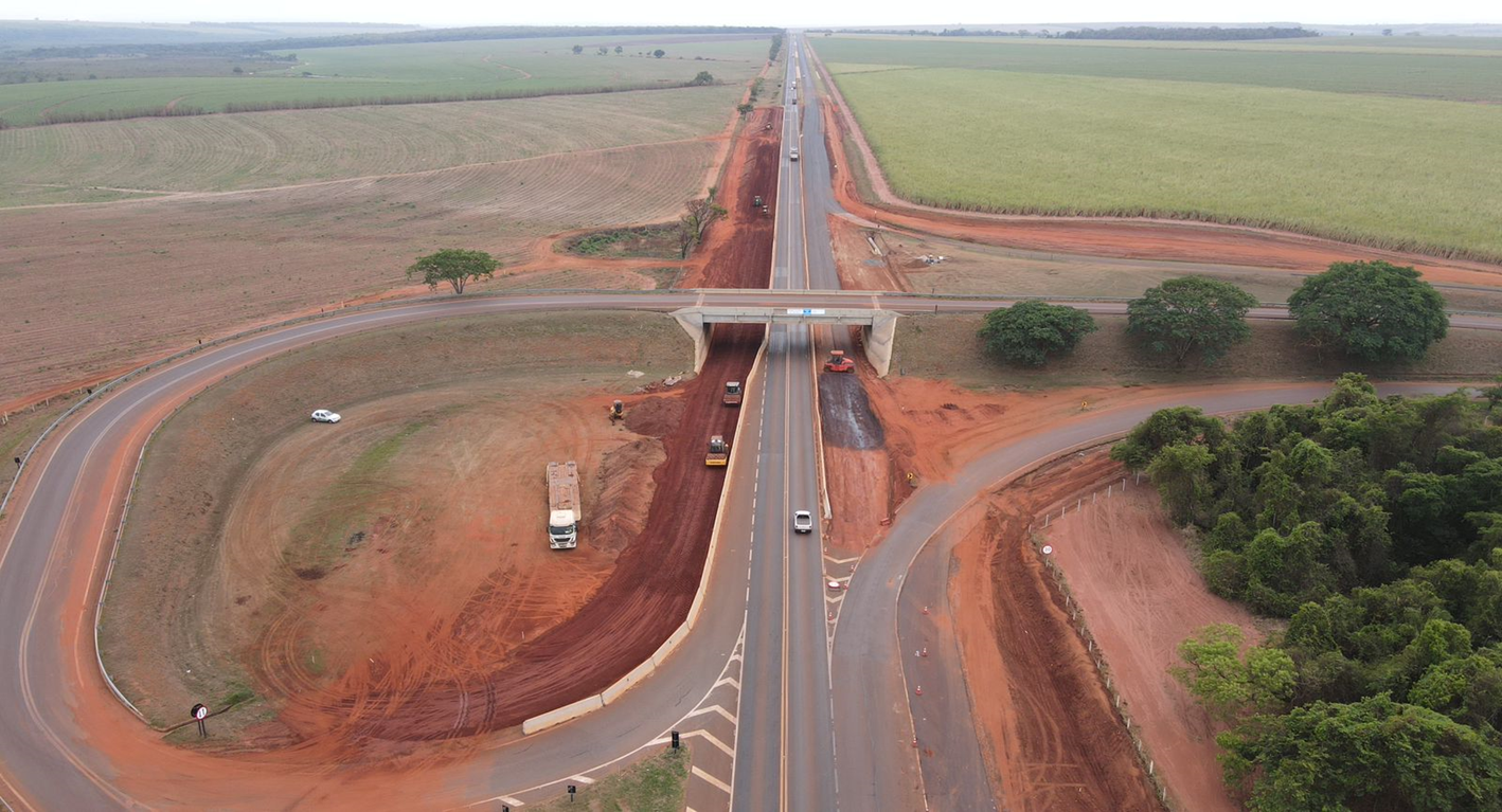 Trecho em andamento, Duplicação da SP255 km 48+100 ao 77+100, de Rincão a Araraquara (1)
